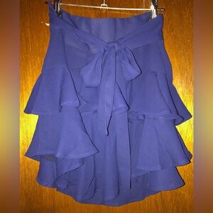 Navy blue Express ruffled skirt size 2 NWT